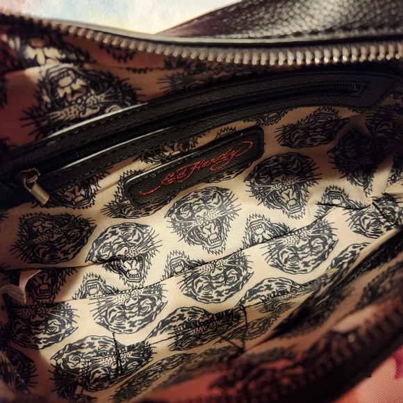 NWT Ed Hardy Skull Print Bag - Picture 3 of 4